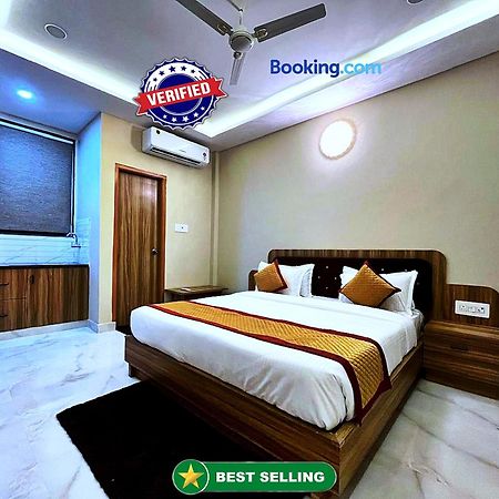 Hotel Vrinda Niddhivan ! Fully Ac, Prem Mandir At Walking Distance ! Just Near The Iskcon Temple Vrindāvan Buitenkant foto